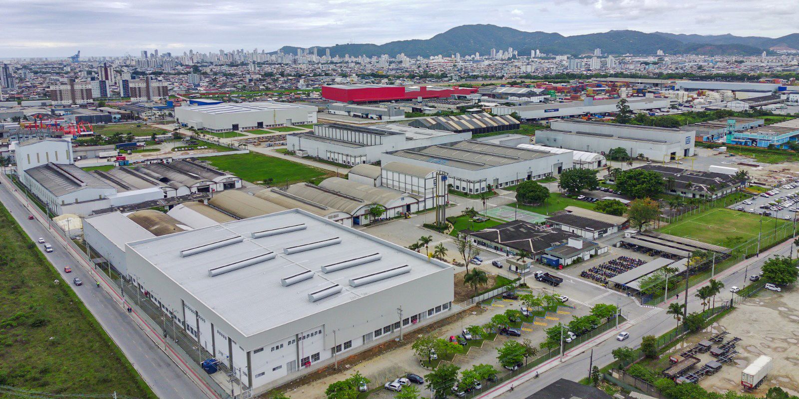 Crédito travado: indústria enfrenta obstáculos para financiamento, diz CNI