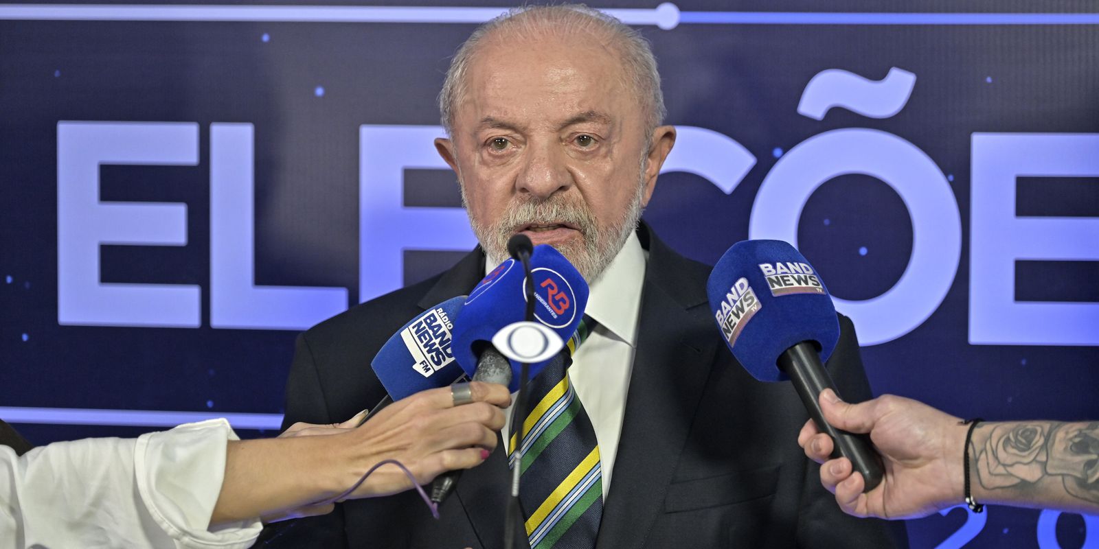 Lula condiciona quebra de seus sigilos à abertura dos de Flávio Bolsonaro