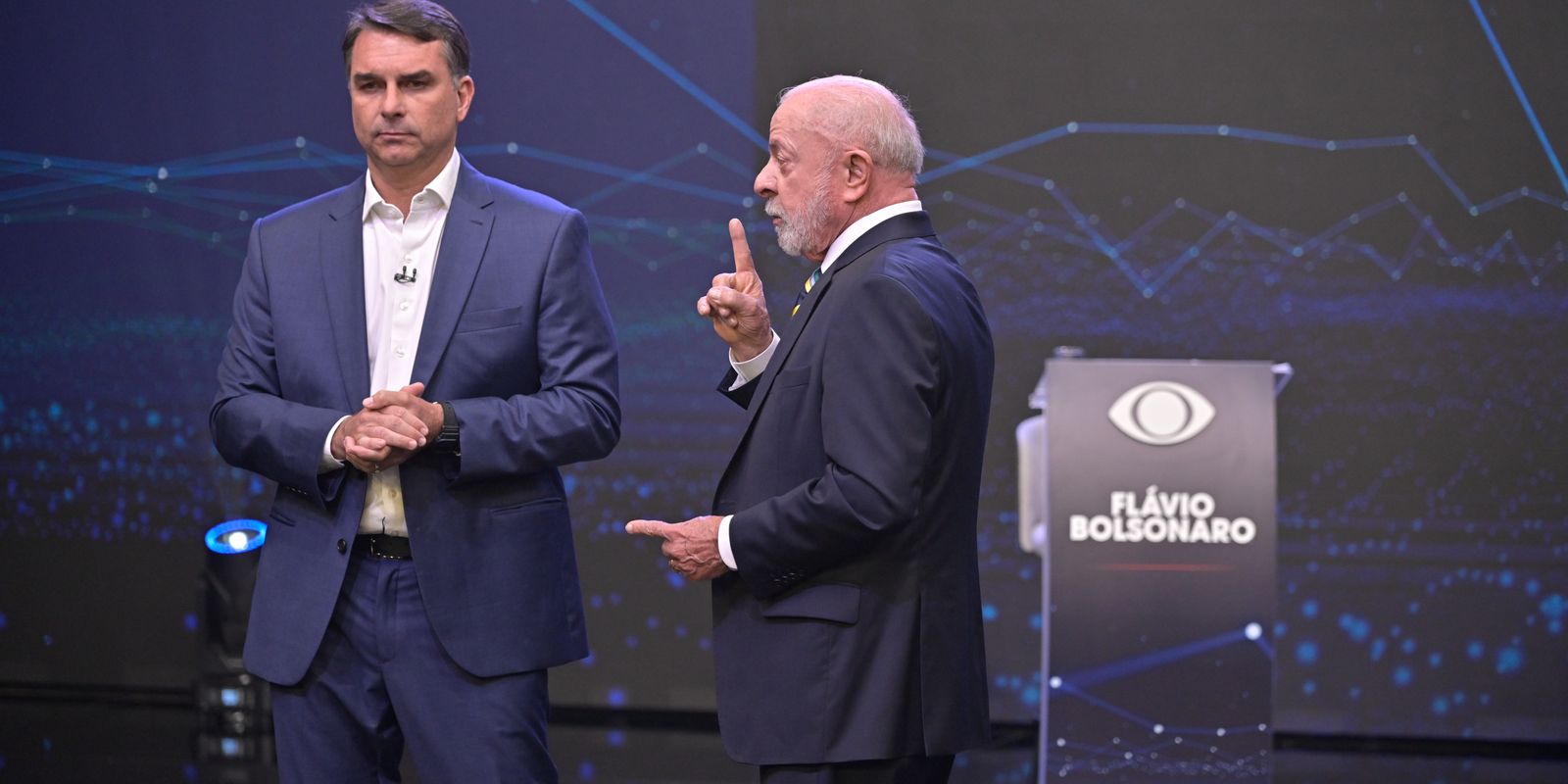 Lula protocolou no TSE pedido de abertura de sigilos em desafio a Flávio Bolsonaro